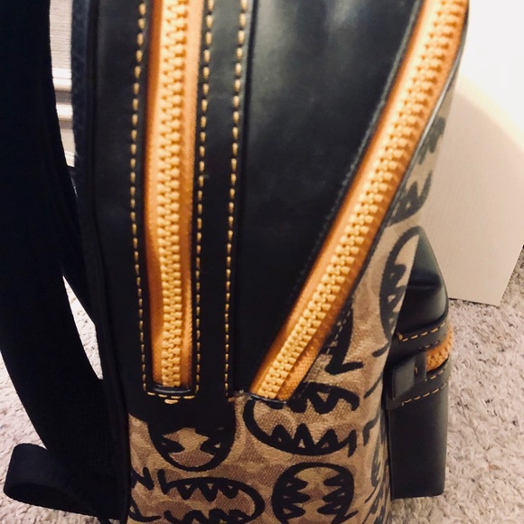 COACH BACKPACK - Picture 3 of 5